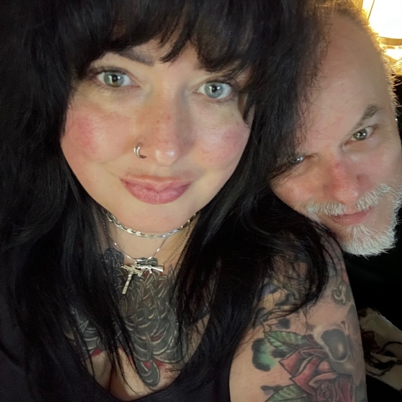 Meet your Posher, Ashley - Picture 1 of 1